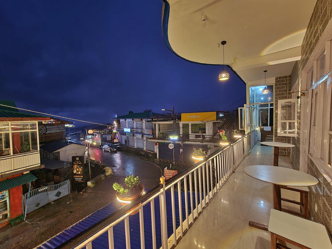 Others 5, Dream Inn Bir, Kangra