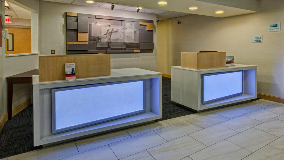 Public Area, Holiday Inn Express & Suites LONDON by IHG, Laurel