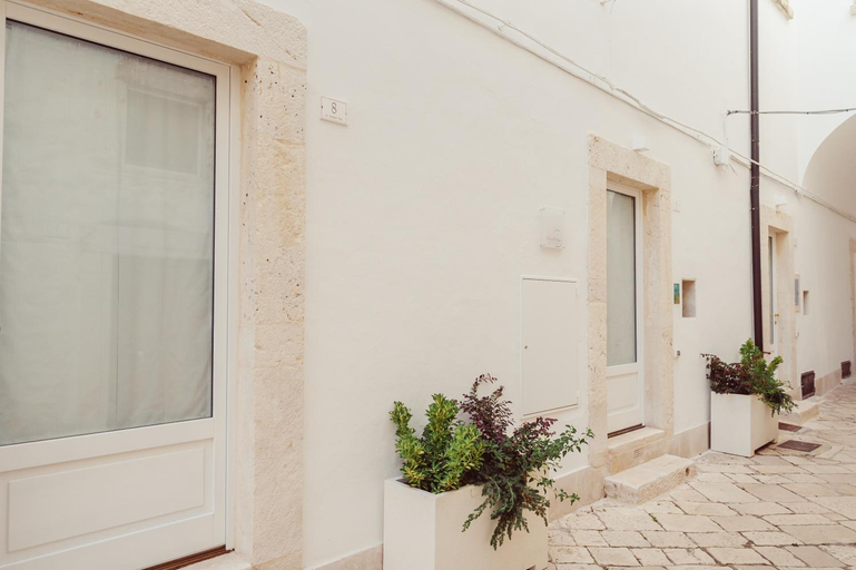 Others 4, Le Luci del Borgo B&B, Bari