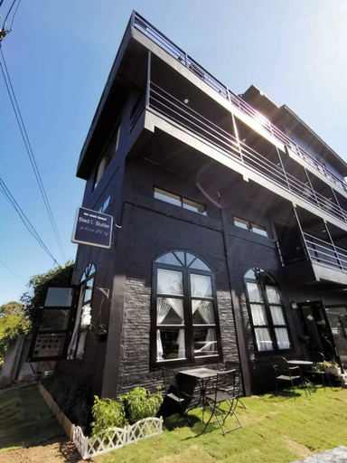Others 2, Bed and Butler Hostel, Mae Tha