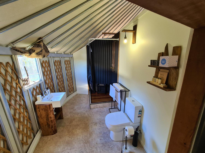 Bathroom, NOOSA ECO RETREAT, Noosa Bal