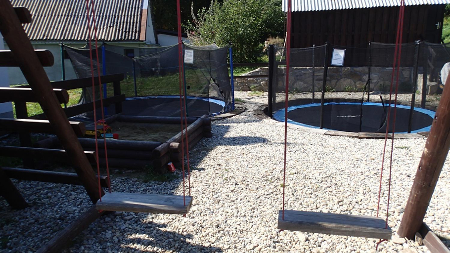 Others 3, Hospudka u vleku, Šumperk