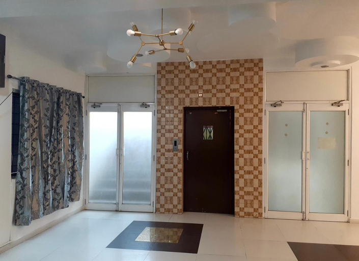 Others 3, Hotel Velvet, Rajkot