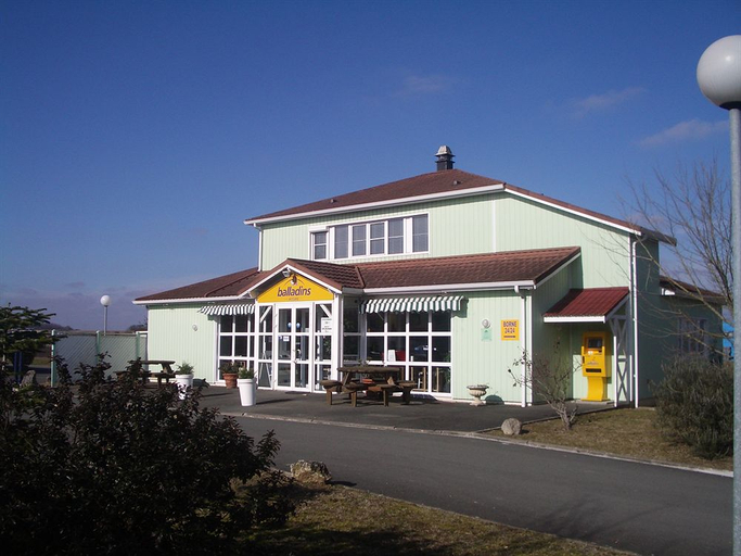 Public Area 2, Kyriad Direct Saintes, Charente-Maritime