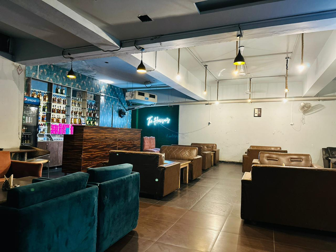 Others 4, THE HARISON'S HOTEL& RESTOBAR, Solan