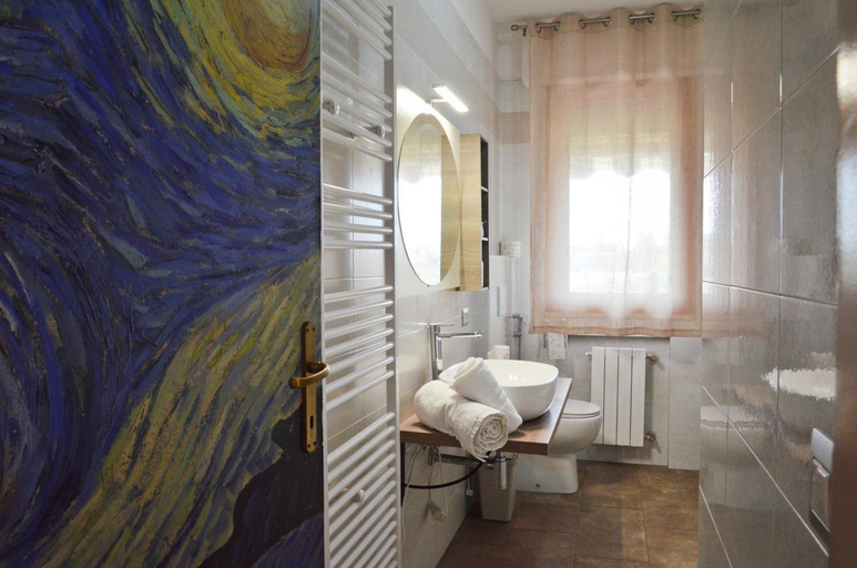 Others 4, B&B La finestra di Mila, Florence