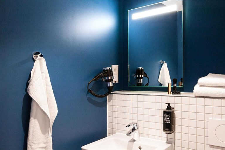Bathroom 4, ibis budget Hotel Berlin Airport (recently opened), Berlin