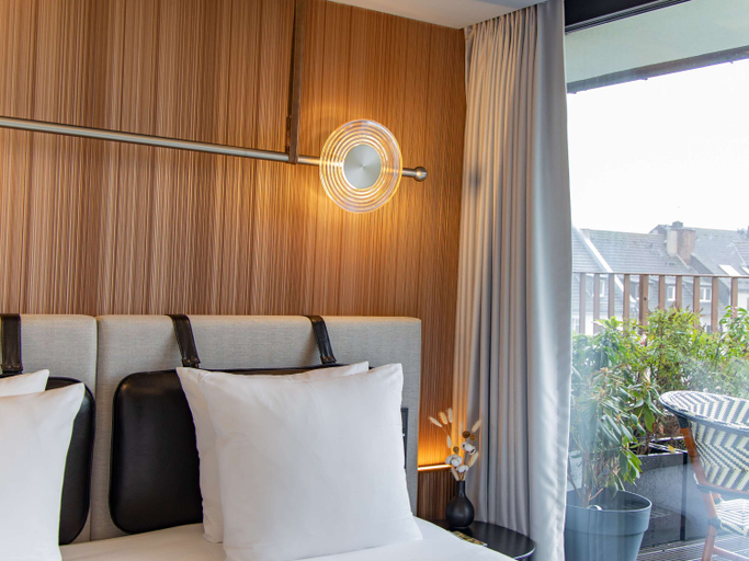 Bedroom 2, MUZE Hotel Dusseldorf - Handwritten Collection, Düsseldorf