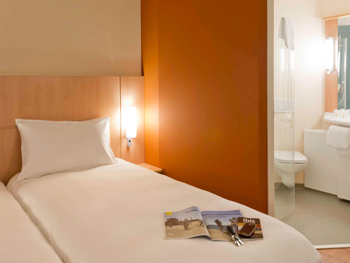 Bedroom 2, ibis Leuven Heverlee, Vlaams Brabant