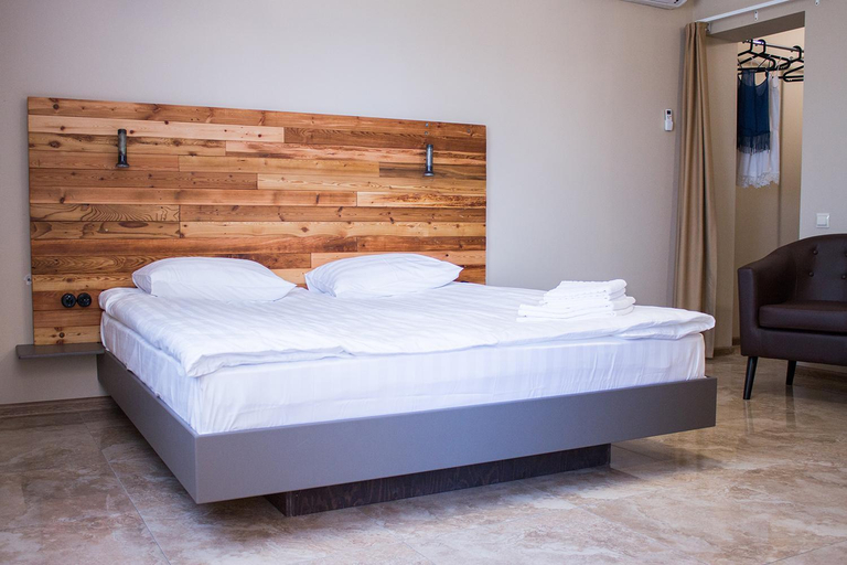 Others 3, DOM 19 Samburova 2, Temryukskiy rayon