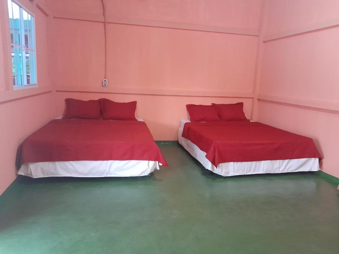 Others 5, Hostal Adonis, Jucuarán