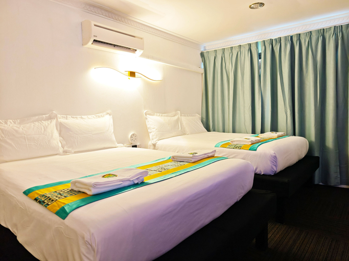 Hotel Ma'Wa Kota Bharu Room Type - Triple Room