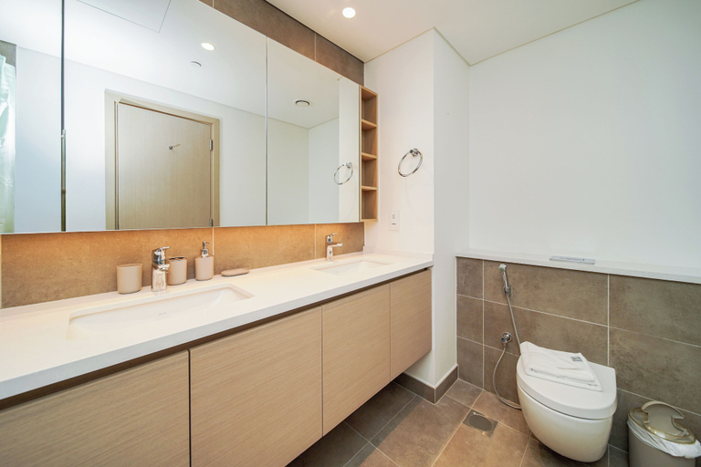 Bathroom 3, PVH - Creek Gate - Stylish 2BR, Dubai