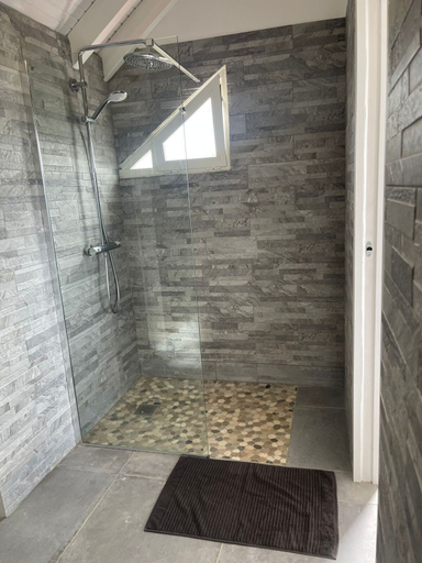Bathroom 2, Villa Outaouais, Capesterre-de-Marie-Galante
