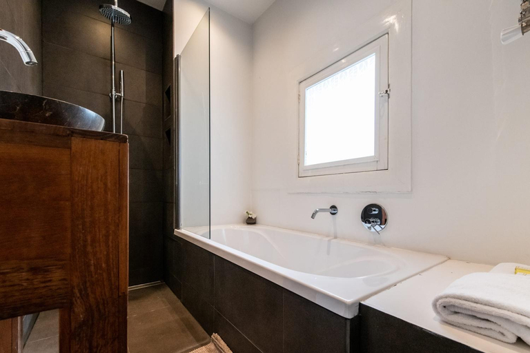 Others 2, Newly refurbished flat, Rijeka
