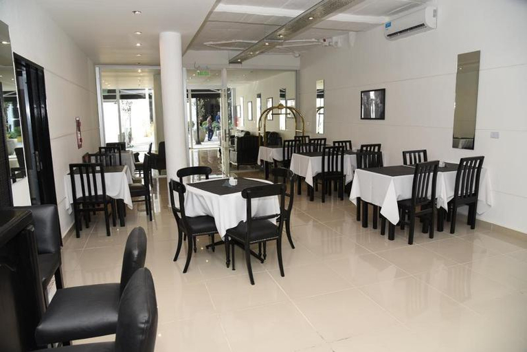 Food & Drinks, Gardel Flats, Distrito Federal