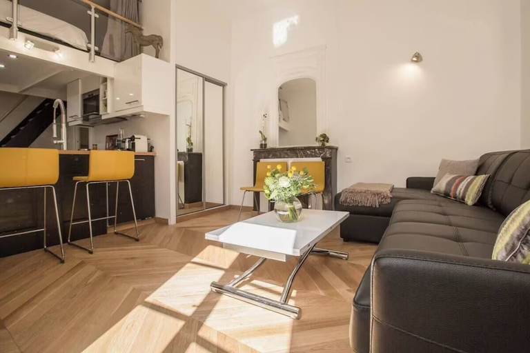 Living area 3, Le Marais Elegance, Paris