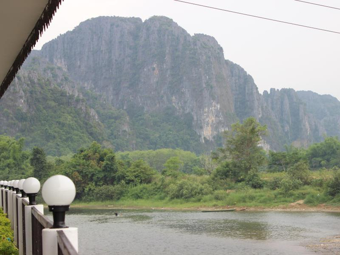 Others 5, The Grand Riverside Hotel, Vangvieng