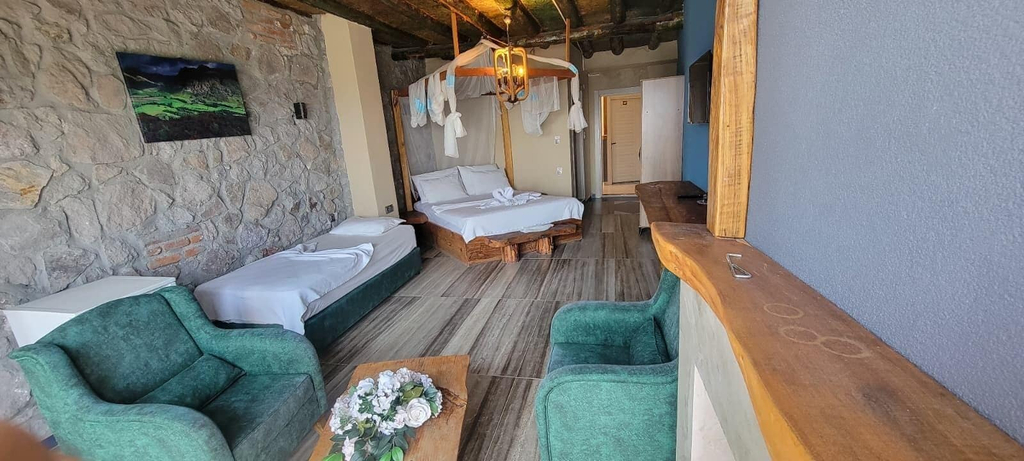 Room 3, Seyr-i Gümüşhan Otel, Edremit