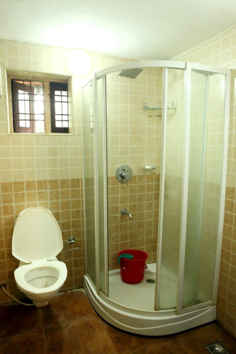 Bathroom 2, A 12 - 3 Bedroom Bungalow , Idukki