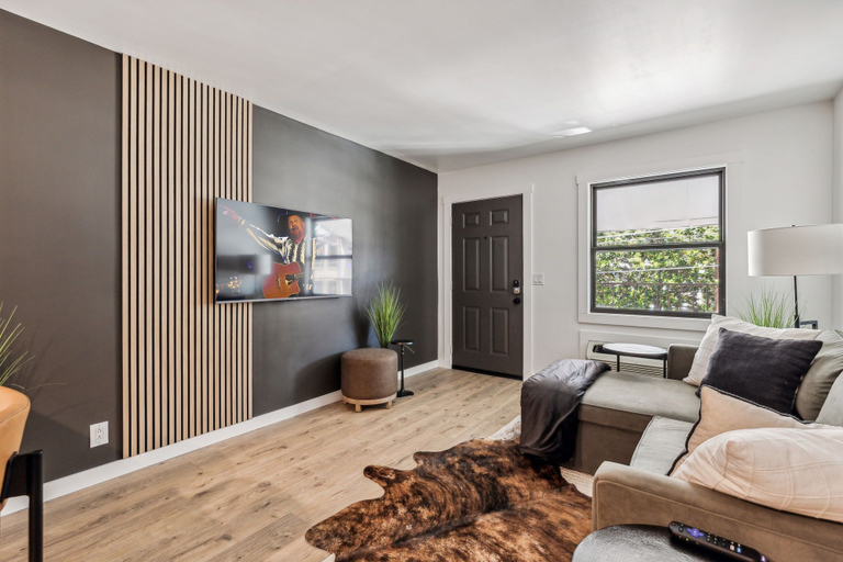Interior 2, Lyric Loft - Music Row - 4 Mins to Broadway, Davidson