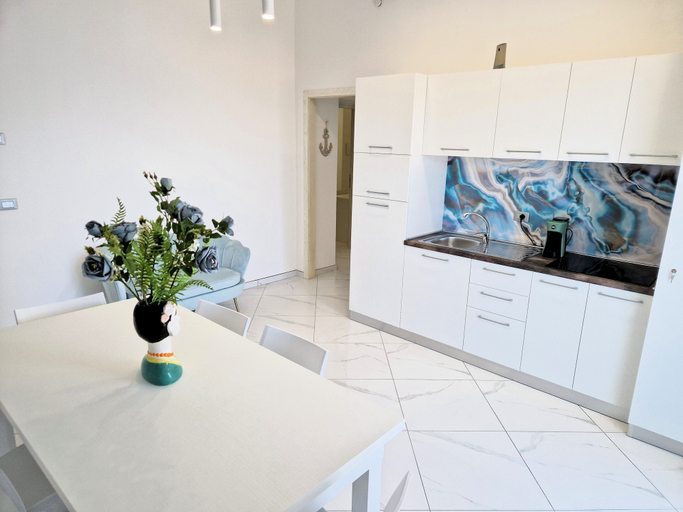 Living area 5, Al 211 Rooms, Vibo Valentia