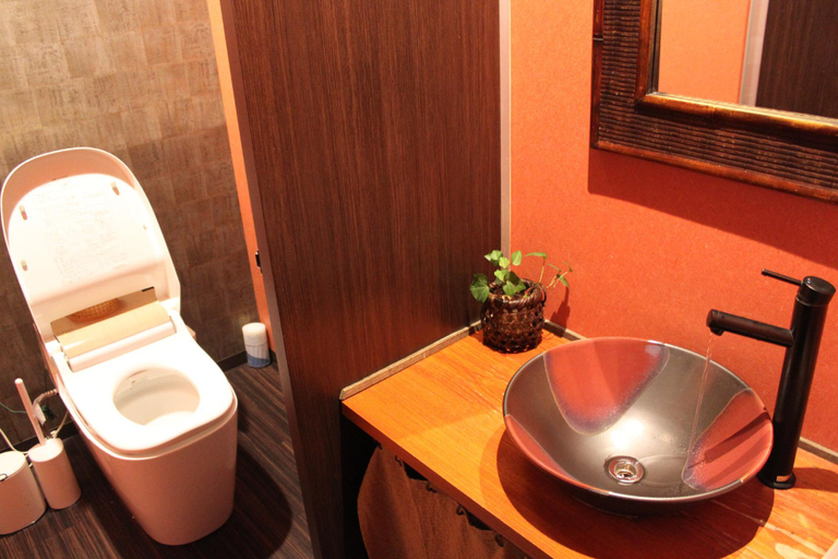 Bathroom, K's House Takayama - Quality Hostel, Takayama