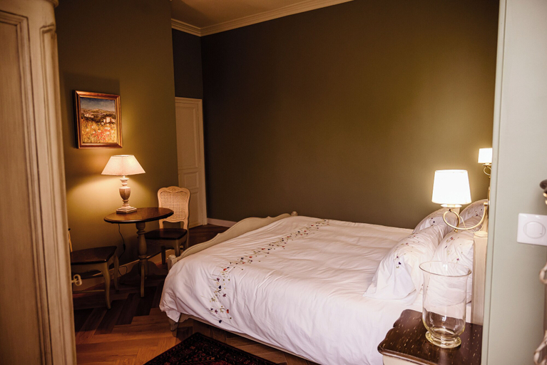 Bedroom 3, Château de la Grange Moreau, Sarthe