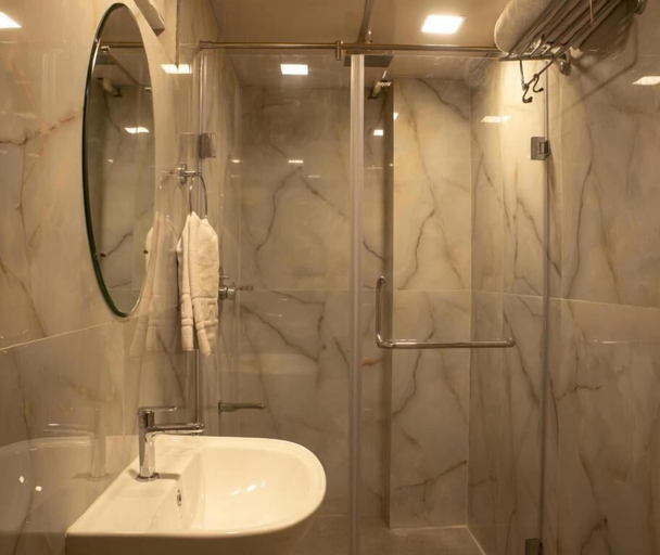 Bathroom, MJ Resort, South Andaman
