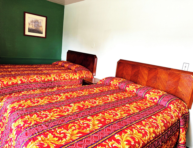Room 3, Southern Comfort Motel, Jefferson