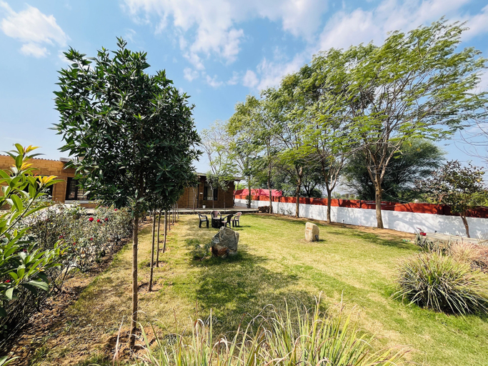 Garden 5, Alampat Nest, Alwar