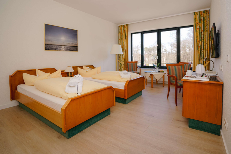 Bedroom 3, TOP CountryLine Seebad Casino, Teltow-Fläming