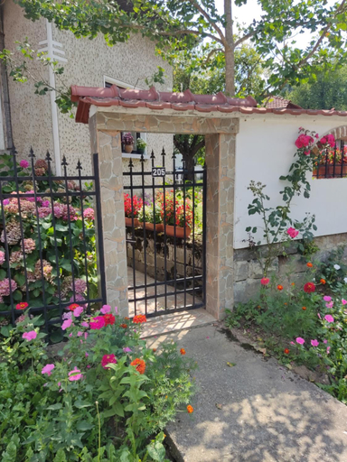 Others 2, къща за гости Хаик, Troyan