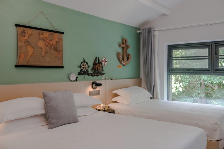 Room 5, Blooming Lotus Hostel, Hangzhou