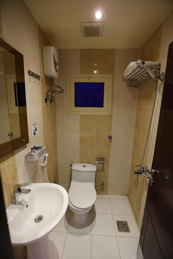 Bathroom 2, Nowa Park Serviced Apartments Company - نووا بارك للشقق المخدومة, Yanbu