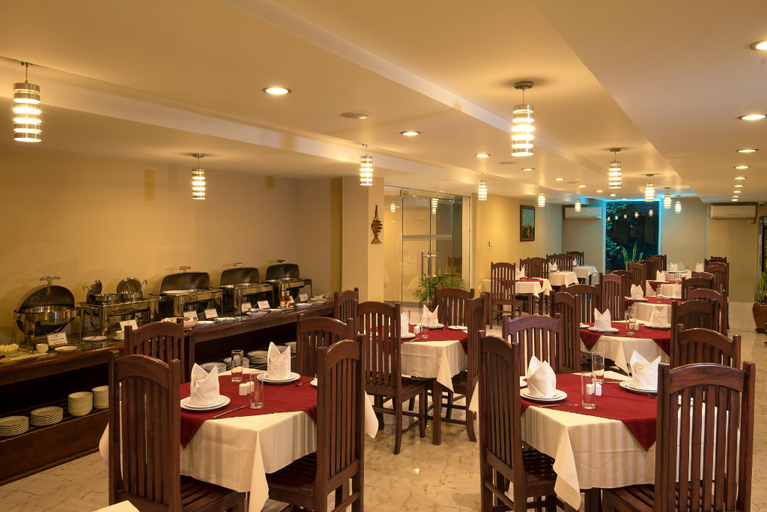Food & Drinks, Royal Bagan Hotel, Myingyan