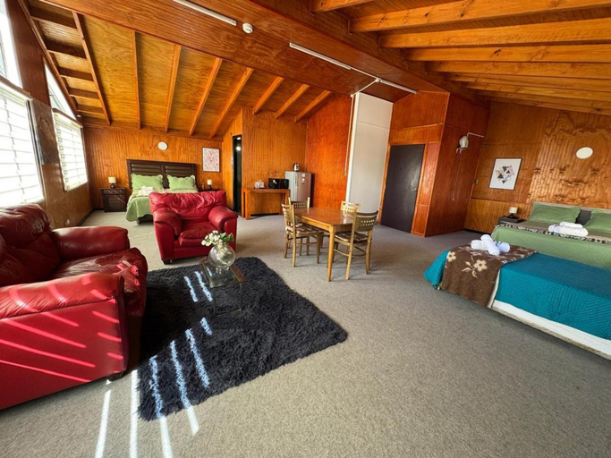 Others 3, Hotel Gran Luna, Llanquihue