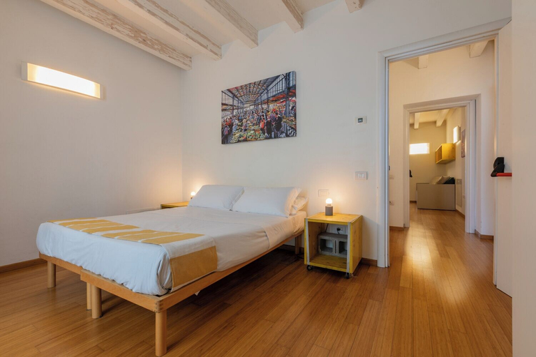 Room 5, Luoghi Comuni Porta Palazzo by Wonderful Italy, Torino
