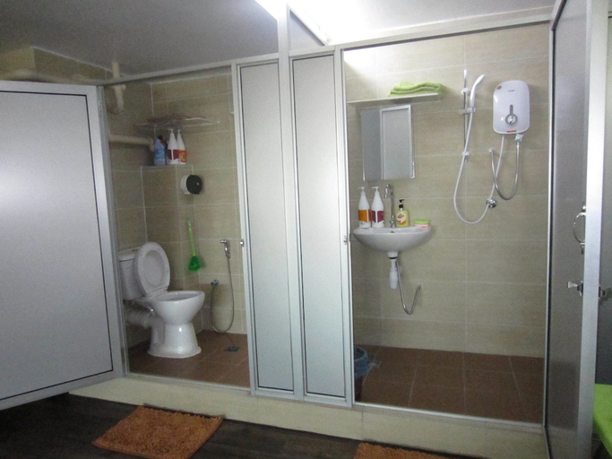 Bathroom 3, The Ceo Executive Office Suites, Penang Island