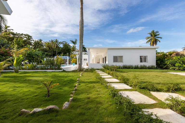 Others 3, Maria Juana, Hostal Las terrenas, Las Terrenas