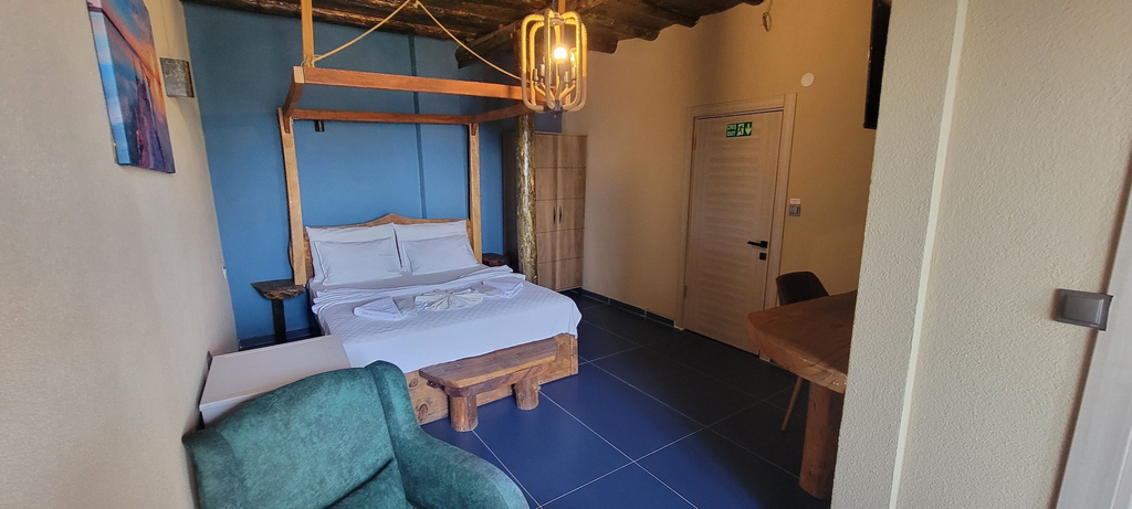 Room 4, Seyr-i Gümüşhan Otel, Edremit