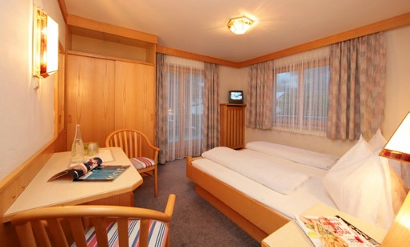 Room 3, Pension Bergheil, Zell am See