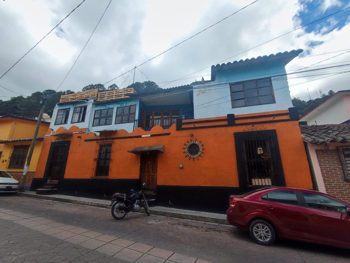 Others 5, Casa Satoshi, San Cristóbal de las Casas