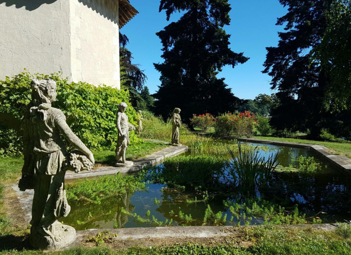 Others 2, Chateau d'Ardree, Indre-et-Loire