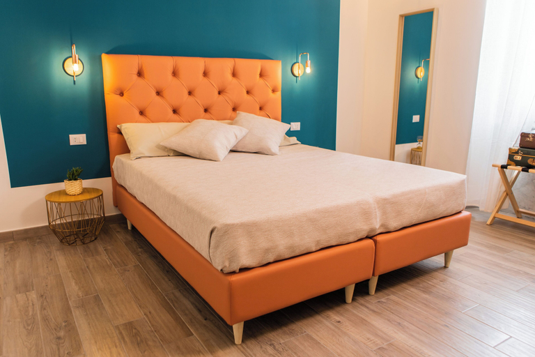 Others 4, Demithos Rooms, La Spezia
