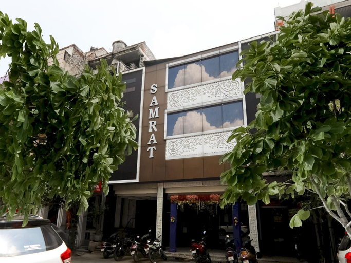 Others 4, Hotel O Samrat, Kanpur Nagar