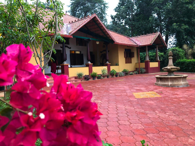 Room 2, amã Stays & Trails, Rare Earth Estate-Coorg, Kodagu