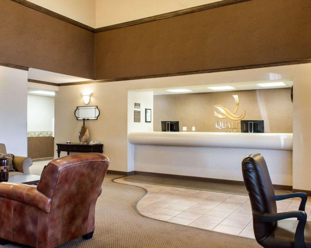Public Area 2, Quality Inn Brandon, Minnehaha