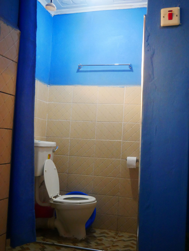 Bathroom, The Peaceful Den, Narok West