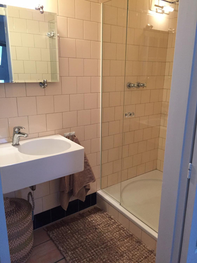 Bathroom 2, Klein Loenen, Loenen